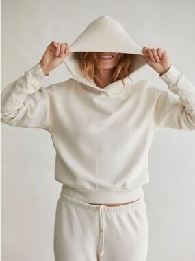 Perfectwhitetee fleece pullover hoodie sweatshirt